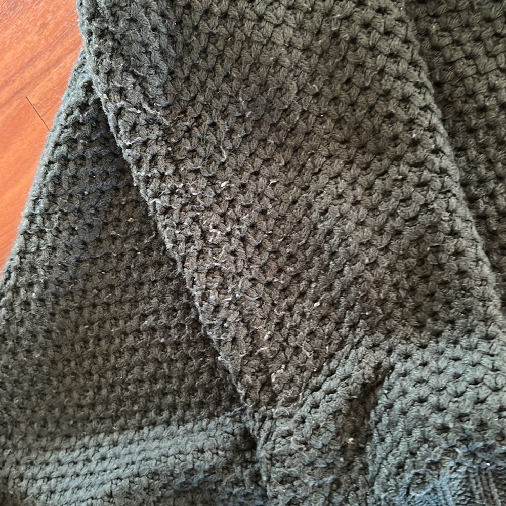 Doe & Rae Sweater - Picture 3 of 3